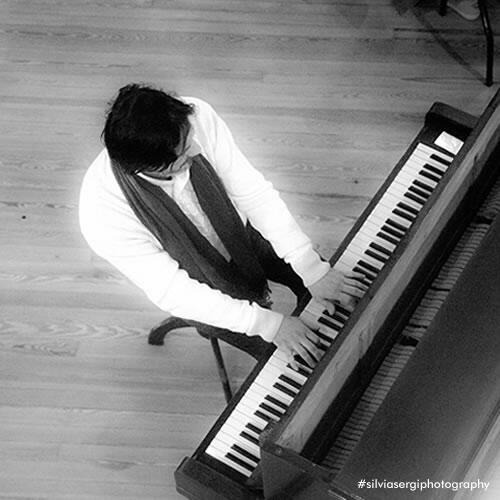 Alfredo Seoane: Paisajes Sonoros y Reflexiones Musicales en Piano Solo