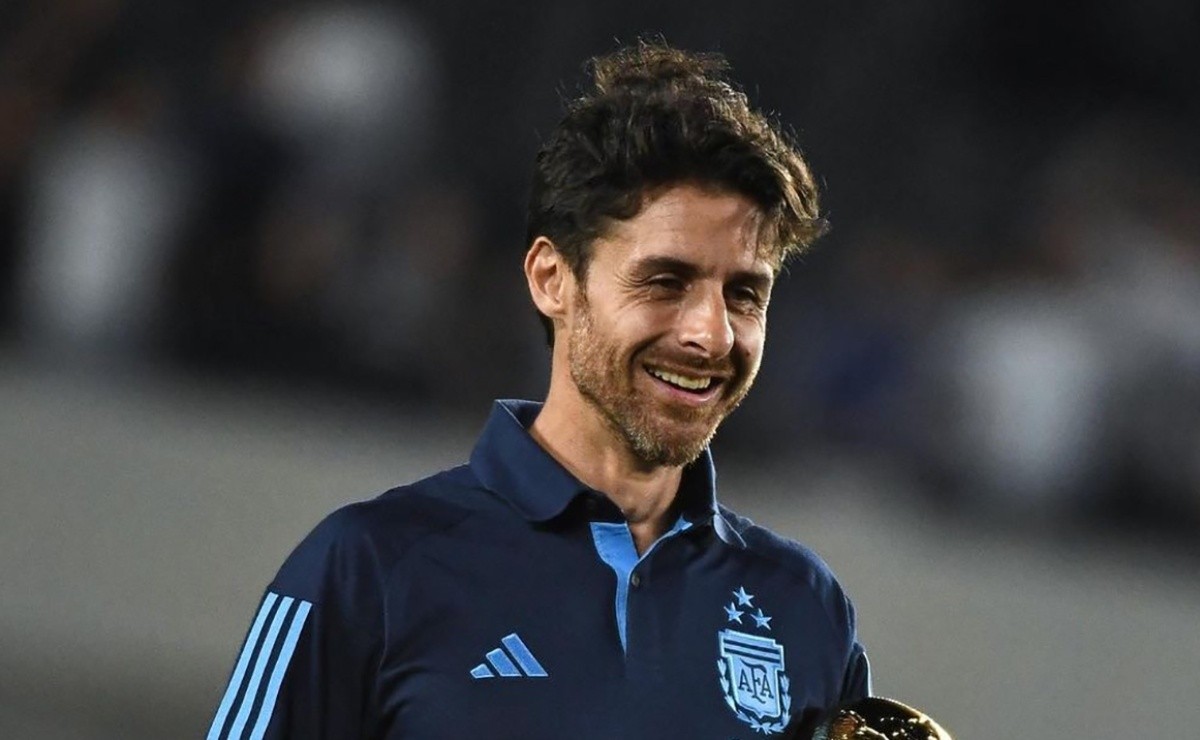 Relacionaron a Pablo Aimar con un tweet que se volvió viral