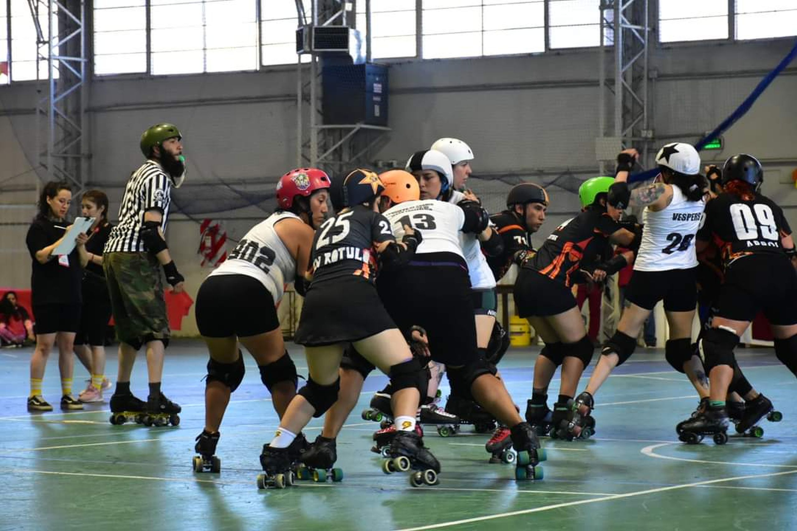 Entrenamiento intensivo de Roller Derby en Comodoro