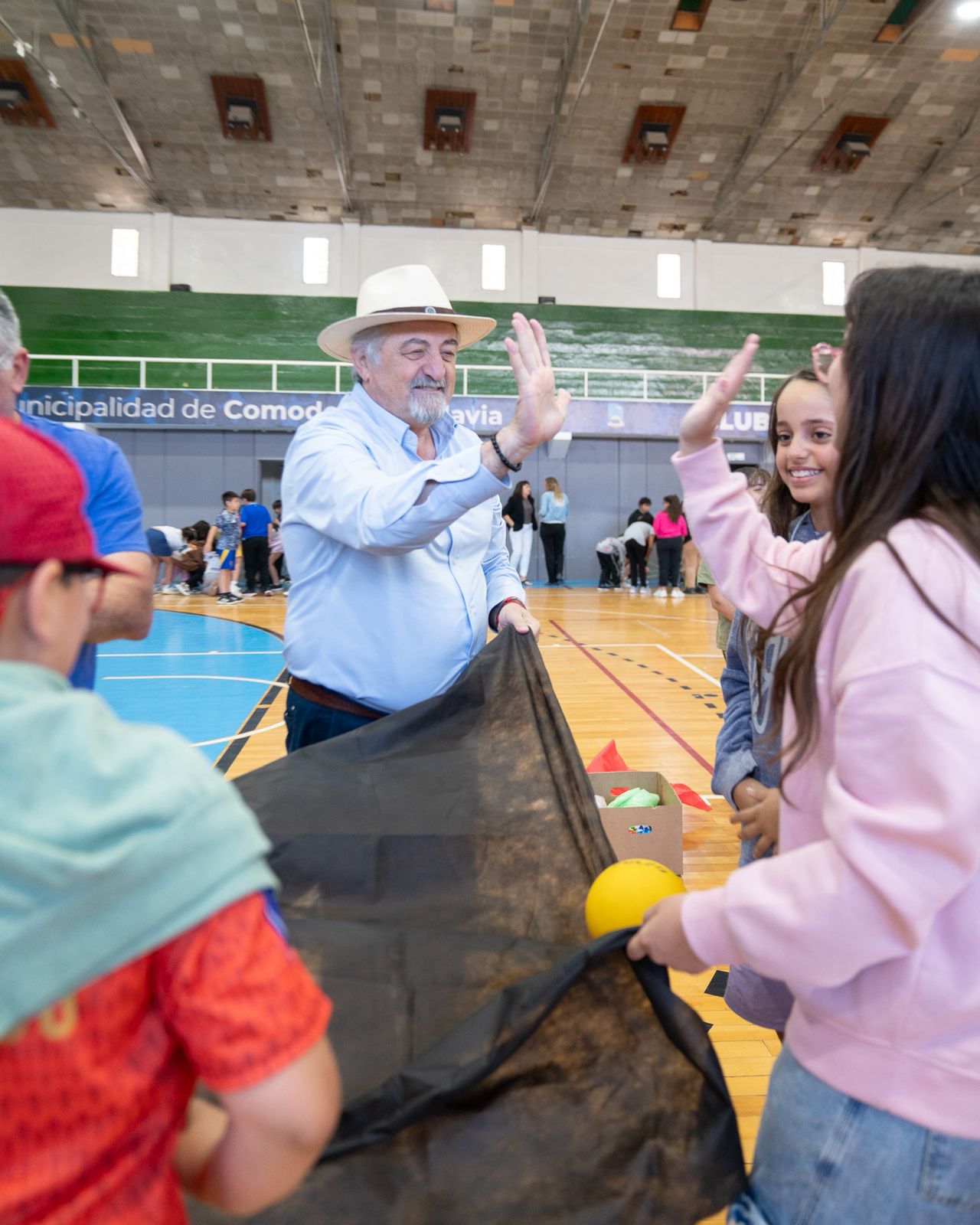El intendente recorrió las sedes municipales en el inicio de las Colonias de Verano 2026