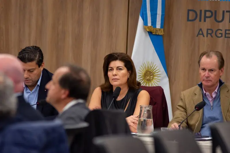 “La pesca no puede ser una mala palabra”: Ana Clara Romero encabezó reunión clave con el sector