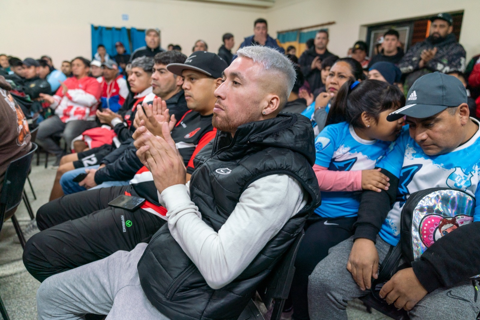 Acompañamiento y firma de convenio en pos del crecimiento del fútbol barrial