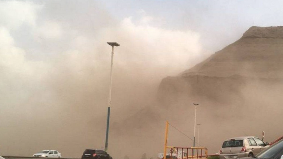 Comodoro Rivadavia se prepara para un fin de semana con alerta amarilla por fuertes vientos