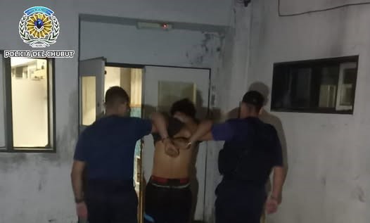 Detienen a un hombre por amenazas y daños en el marco del “Plan Verano Seguro”