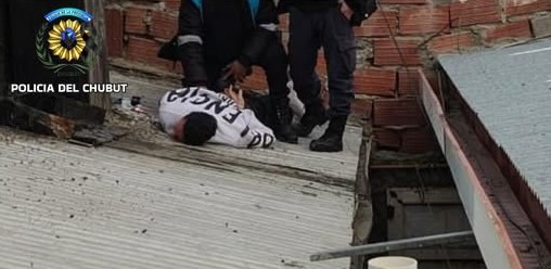 Detienen a un sujeto tras intento de robo a punta de pistola en Comodoro Rivadavia