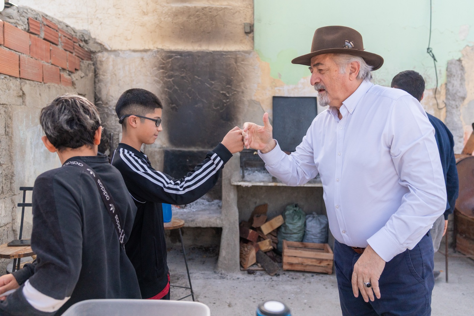 El intendente acompañó la inauguración de un fogón construido por jóvenes en La Esquina