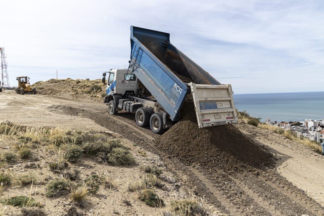 El Municipio intensifica los trabajos de mantenimiento vial durante el fin de semana