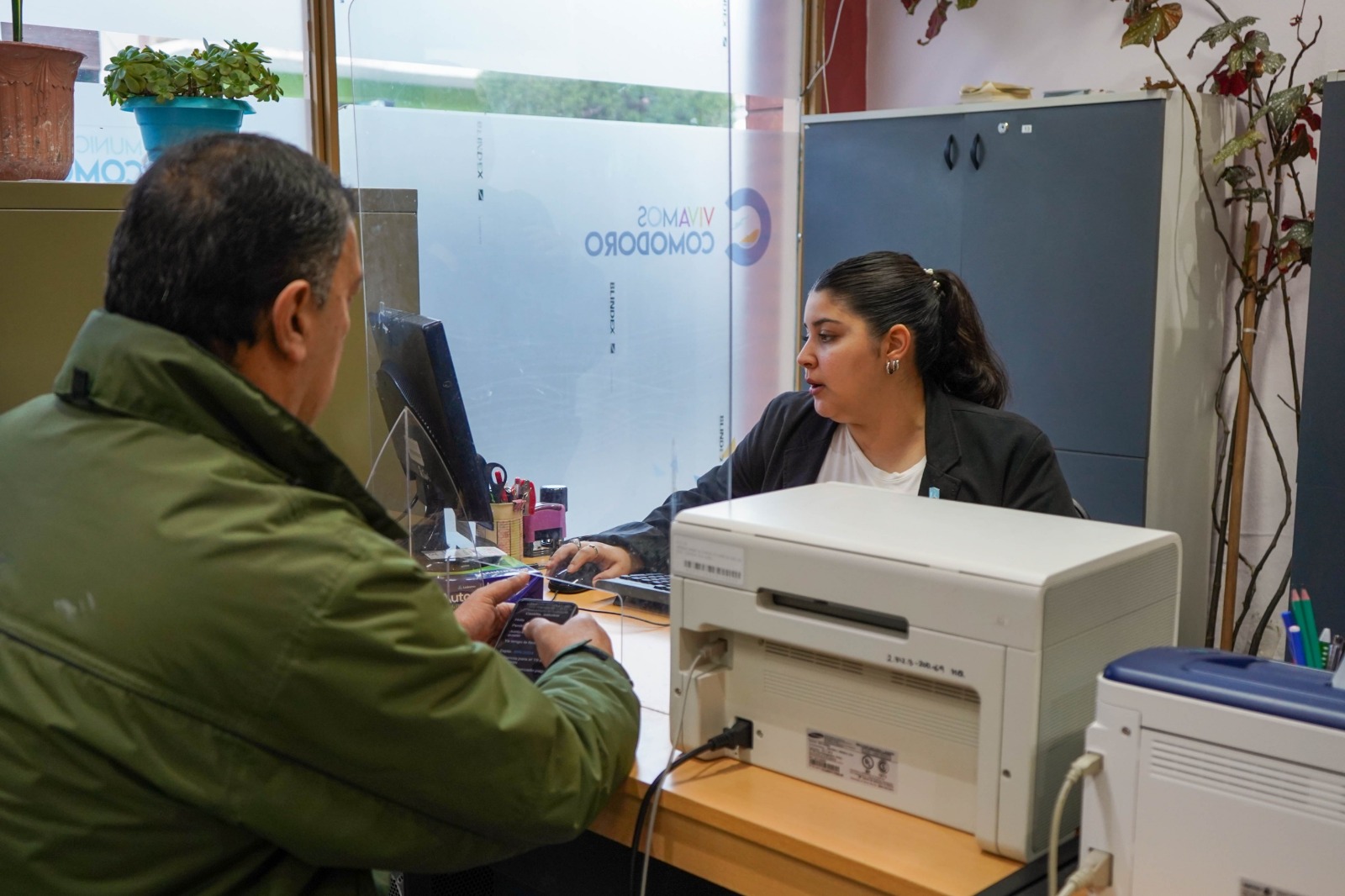 Las pólizas del seguro automotor seguirán incluyendo servicio de remolque