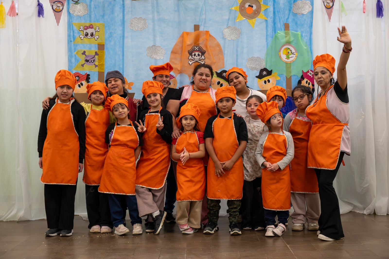 Más de 40 chicos participan del Taller Cocineritos en el CPB Los Grillitos