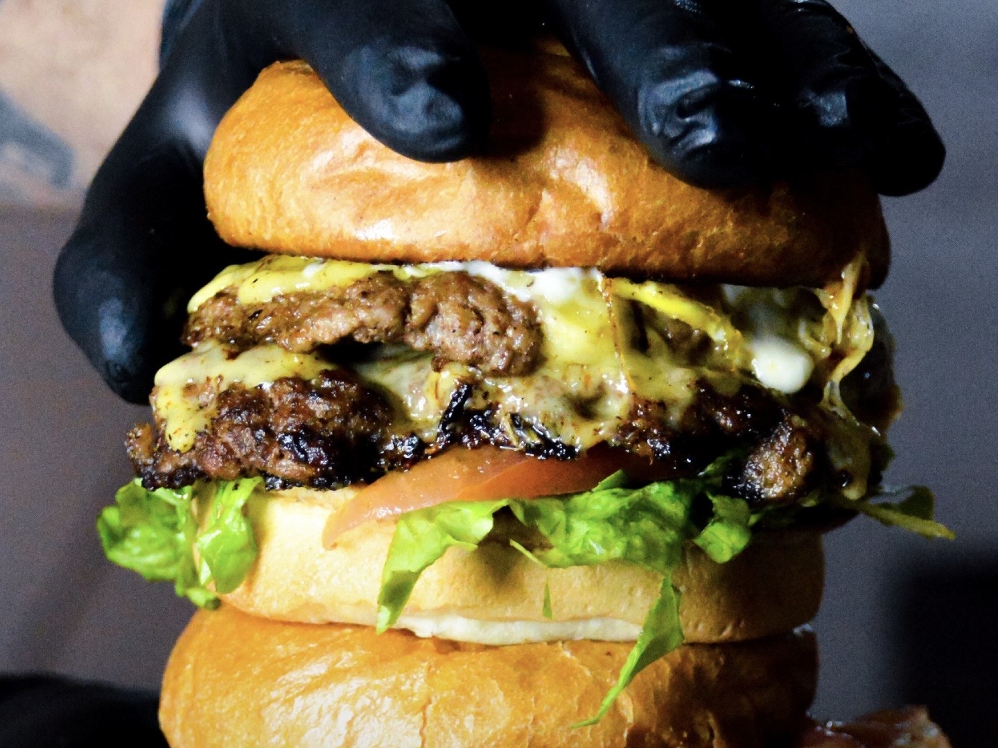Noche explosiva para FatFood: se quedaron sin stock y hoy lanzan un 2x1 para agradecer el apoyo