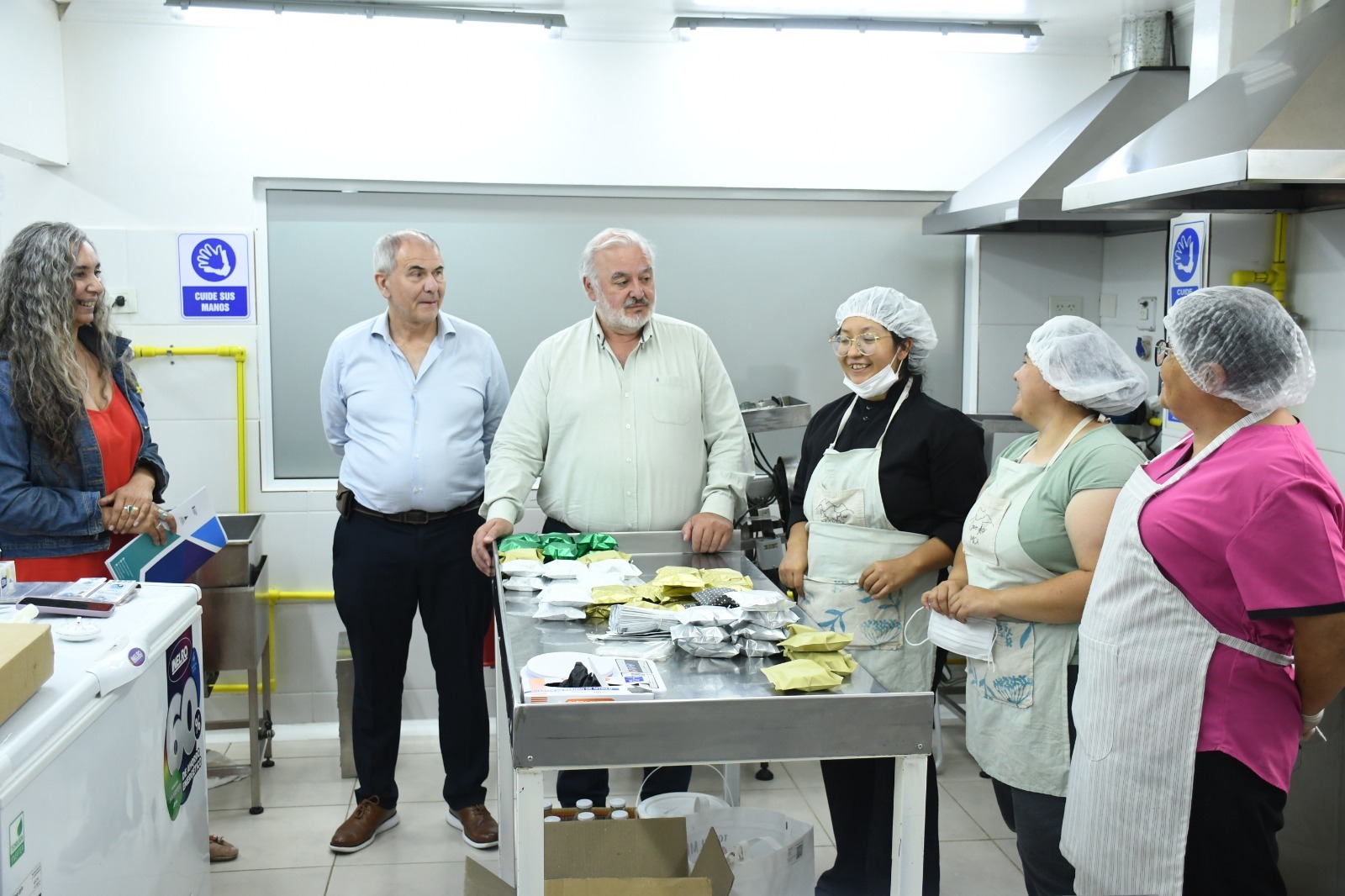 Se lanzó un acuerdo para dinamizar el comercio de productos elaborados por emprendedores locales