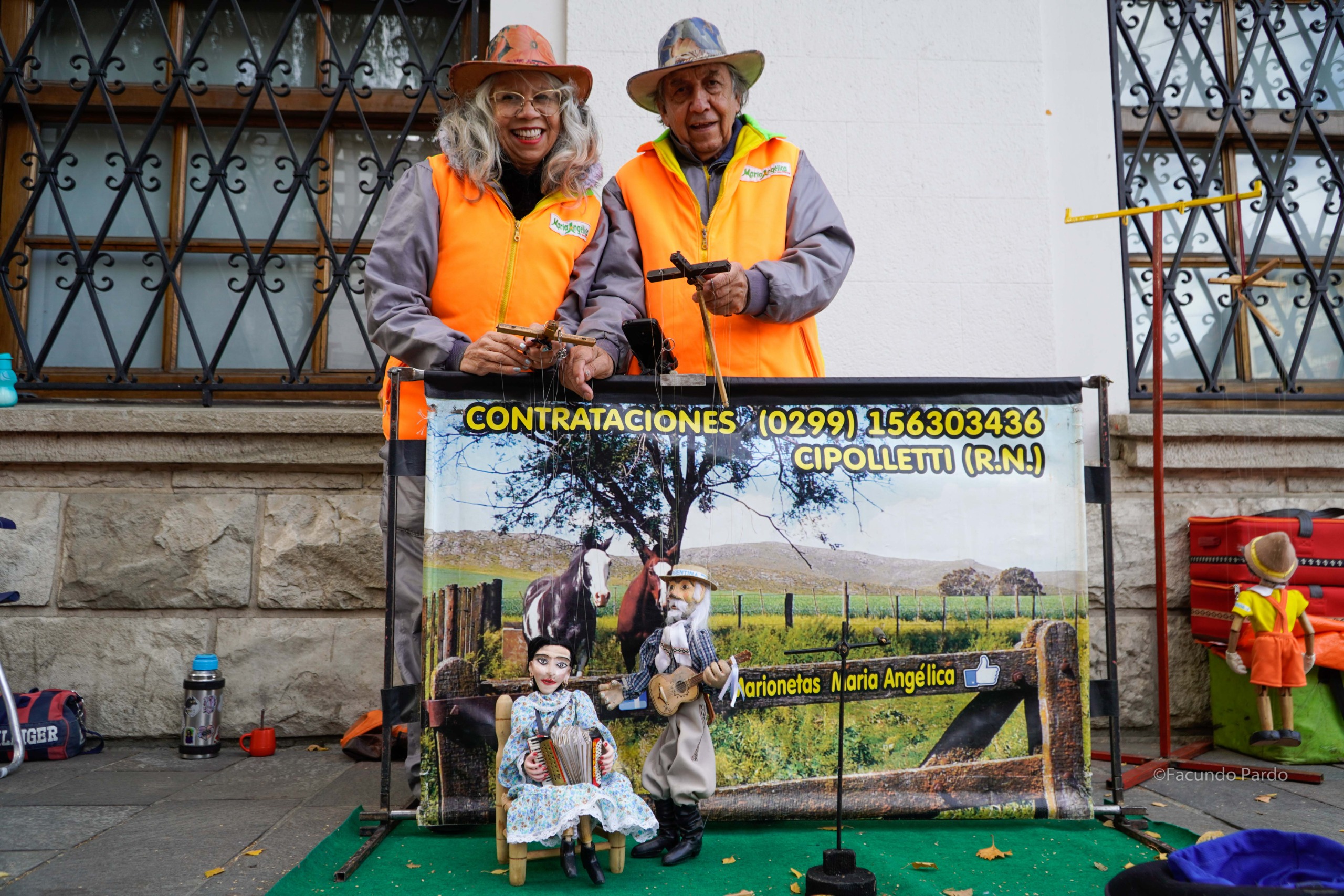Títeres con alma: la historia de amor, arte y caminos de María Angélica y Gino