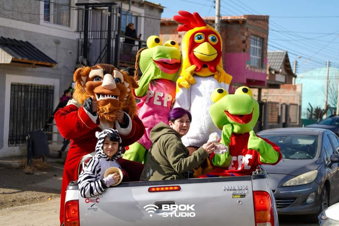 “Una sonrisa para un niño” vuelve con disfraces, risas y pochoclos para un Día del Niño inolvidable